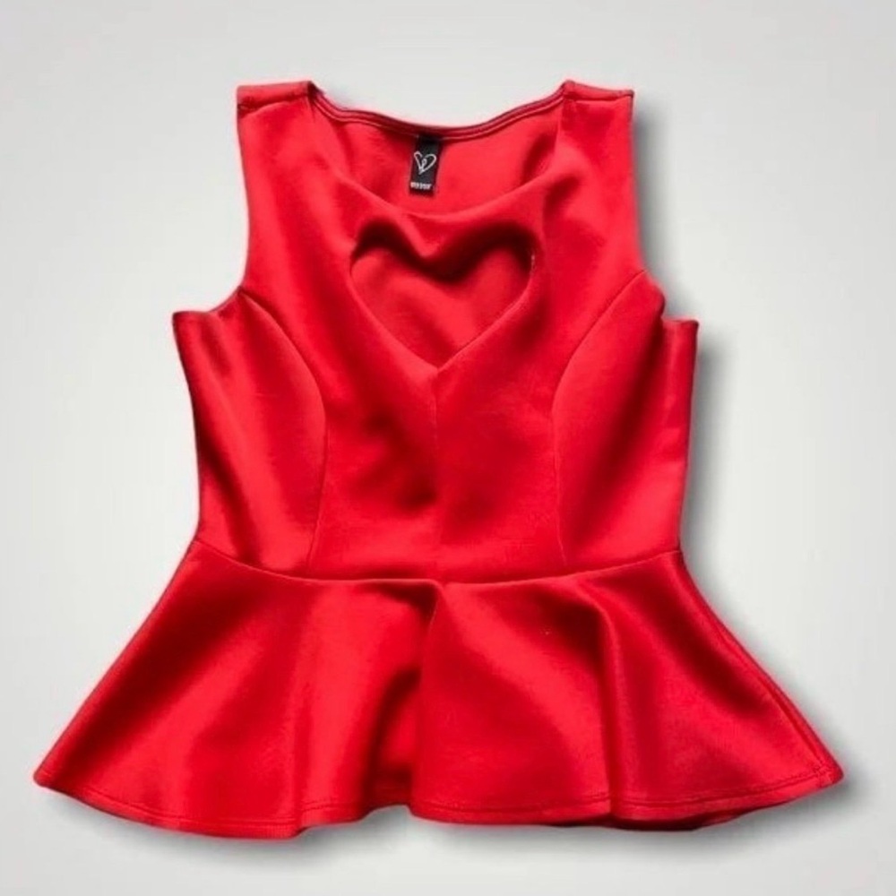 NWOT Red Peplum Top w/ Heart Cut Out at Center. Sz L.
